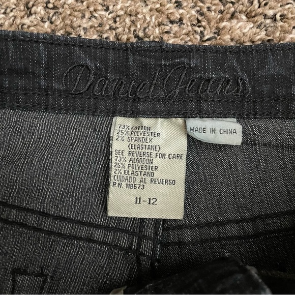 Daniel Jeans Bootcut With Embellished Back Pockets Sz 11-12 - Picture 3 of 10